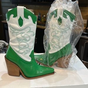 Lintervalle cowboy boots Size 37